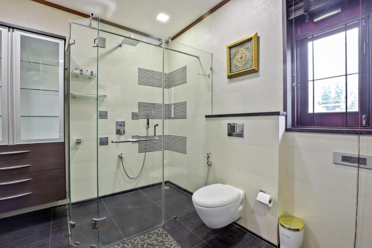 Stayvista'S Prakriti Farms With Outdoor Pool, Complimentary Breakfast And Hi-Tea Udaipur Exterior photo